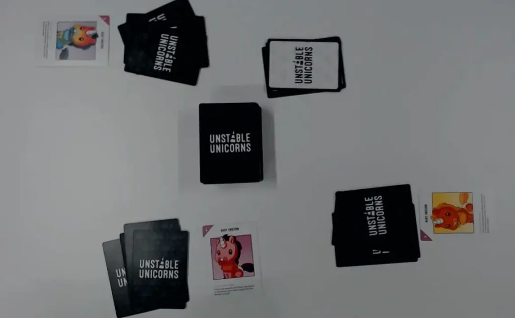 Unstable Unicorns How many players